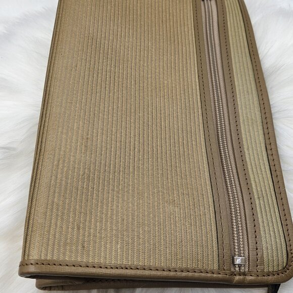 YSL  Beige PVC Makeup Clutch - Picture 10 of 17